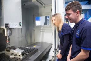 The Benefits of Engineering Apprenticeships for Young Aspiring Engineers