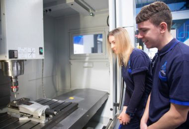 Unlocking Your Future: The Benefits of Engineering Apprenticeships for Young Aspiring Engineers